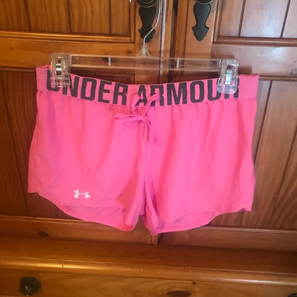 Under Armour shorts Size small